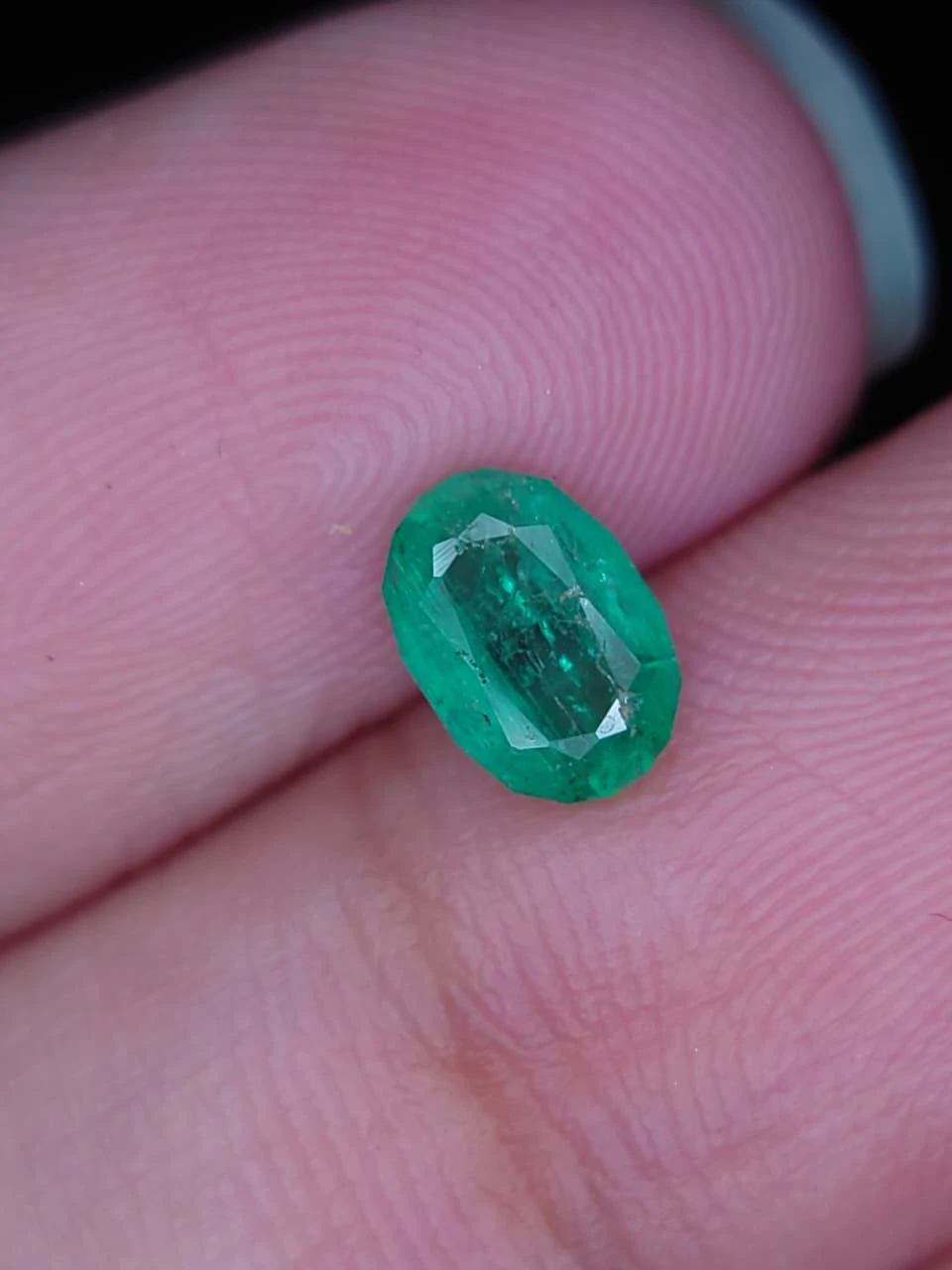 0.59ct Natural Oval Faceted Panjsher Emerald from Afghanistan — view 1